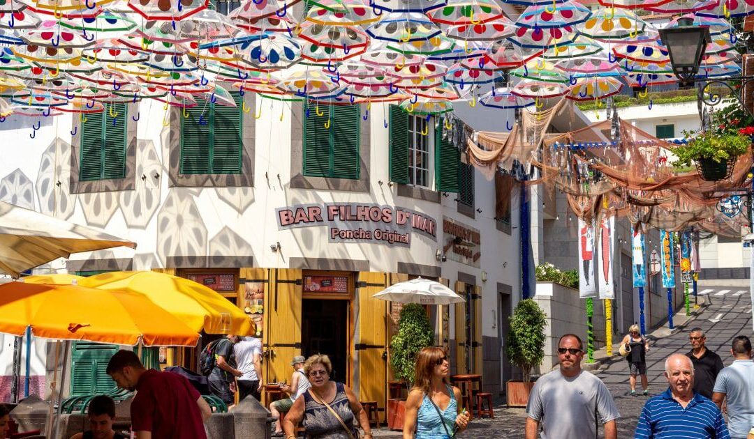 What to Do in Câmara de Lobos: Top 5 Must-Do Activities in This Charming Fishing Village